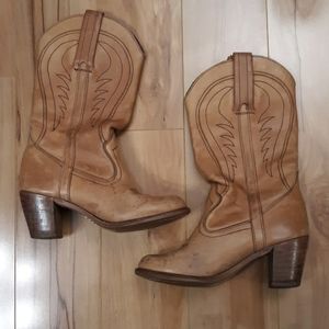 Vintage Dexter cowboy boots 6.5 high heel leather